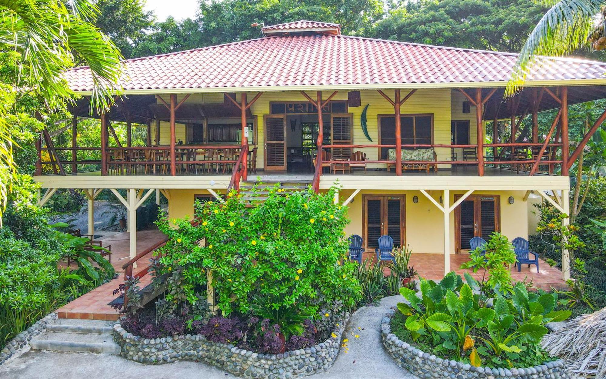 Bluff Beach Retreat Bocas Town Dış mekan fotoğraf