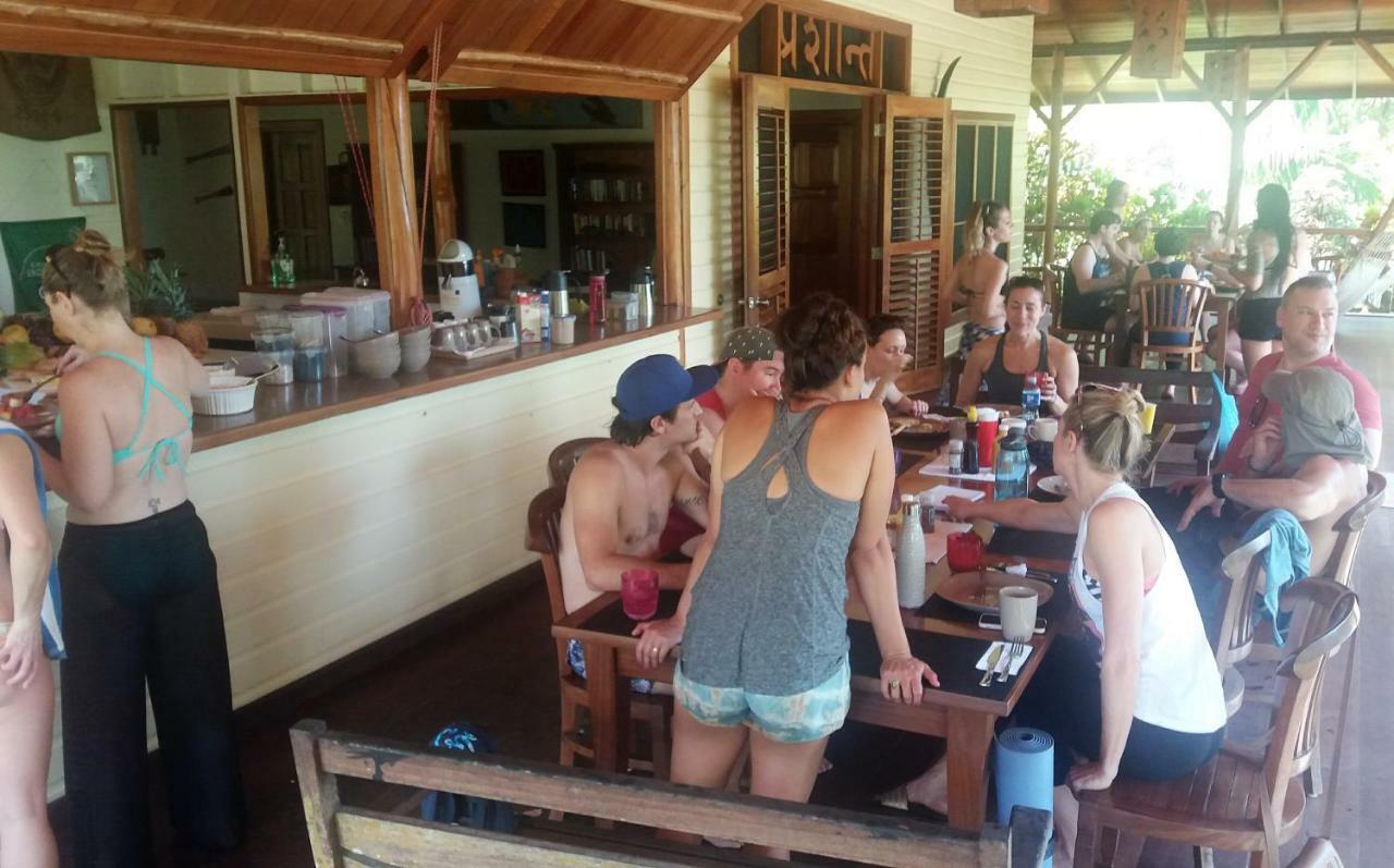 Bluff Beach Retreat Bocas Town Dış mekan fotoğraf